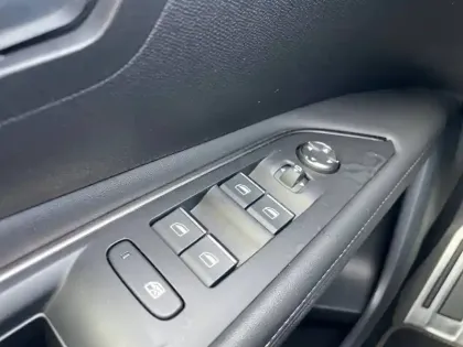 Photo 29 Peugeot 3008  Hybrid 225 e-EAT8