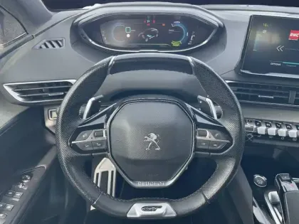 Photo 15 Peugeot 3008  Hybrid 225 e-EAT8