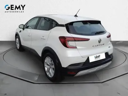Photo 6 Renault Captur  E-Tech full hybrid 145