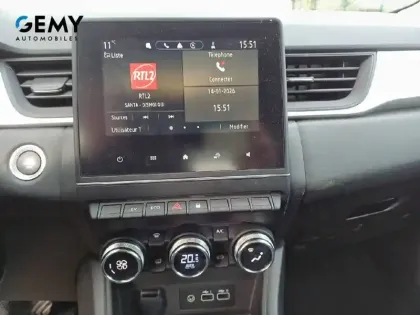 Photo 12 Renault Captur  E-Tech full hybrid 145