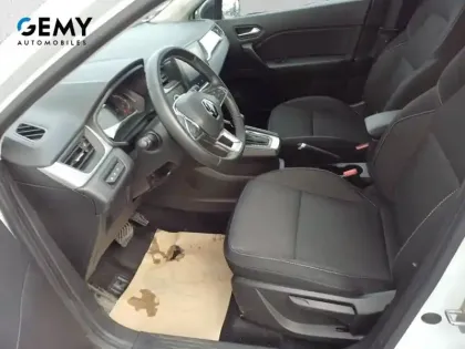 Photo 8 Renault Captur  E-Tech full hybrid 145