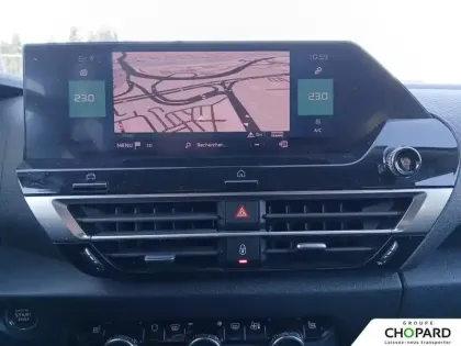 Photo 12 Citroën C4 e- 136 ch Automatique