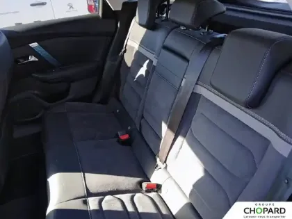 Photo 10 Citroën C4 e- 136 ch Automatique