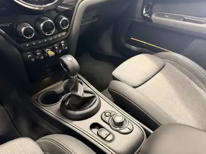 Photo 39 Mini Mini Countryman 125 - 95 ch ALL4 BVA6