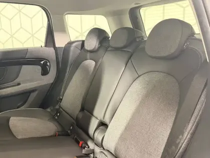 Photo 63 Mini Mini Countryman 125 - 95 ch ALL4 BVA6