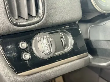 Photo 14 Mini Mini Countryman 125 - 95 ch ALL4 BVA6