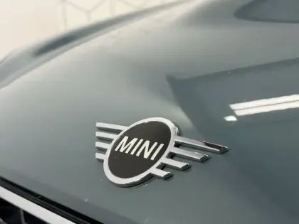 Photo 50 Mini Mini Countryman 125 - 95 ch ALL4 BVA6