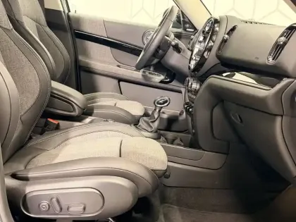 Photo 28 Mini Mini Countryman 125 - 95 ch ALL4 BVA6