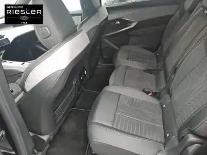 Photo 63 Peugeot 5008  Electrique 210 ch 73 kWh