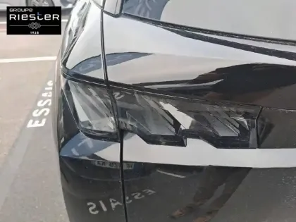 Photo 68 Peugeot 5008  Electrique 210 ch 73 kWh