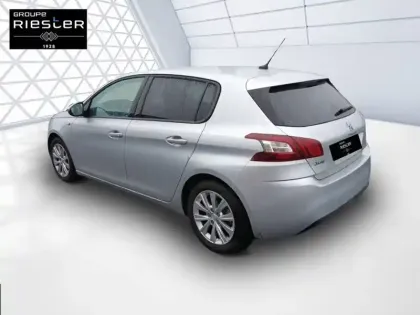 Photo 6 Peugeot 308  1.2 PureTech 110ch S&S BVM5