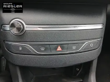 Photo 23 Peugeot 308  1.2 PureTech 110ch S&S BVM5