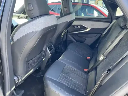 Photo 9 Peugeot 3008  Hybrid 145 e-DCS6