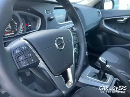 Photo 18 Volvo V40  D2 120 ch