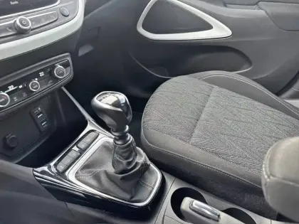 Photo 13 Opel Crossland X  1.2 Turbo 110 ch