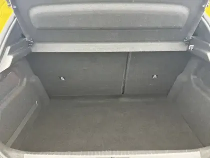 Photo 55 Peugeot 208  PureTech 100 S&S BVM6