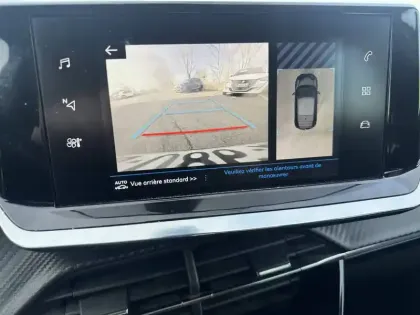 Photo 19 Peugeot 208  PureTech 75 S&S BVM5