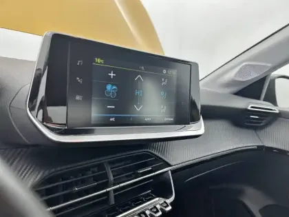 Photo 20 Peugeot 208 Gén. II Ph1 NG Active 5