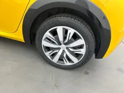 Photo 34 Peugeot 208 Gén. II Ph1 NG Active 5