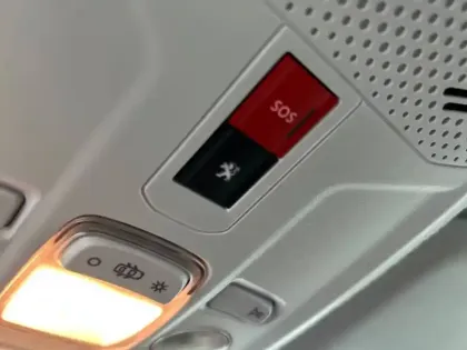 Photo 43 Peugeot 208 Gén. II Ph1 NG Active 5