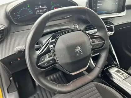 Photo 30 Peugeot 208 Gén. II Ph1 NG Active 5