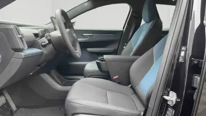 Photo 12 Volvo Ex30  Single Extended Range 272 ch 1EDT