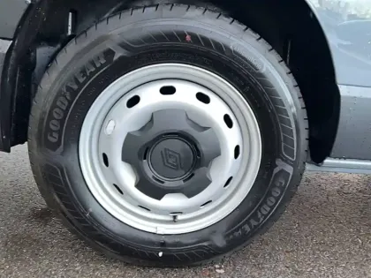 Photo 19 Renault Trafic  CA L2H1 3T BLUE DCI 150 GSR2