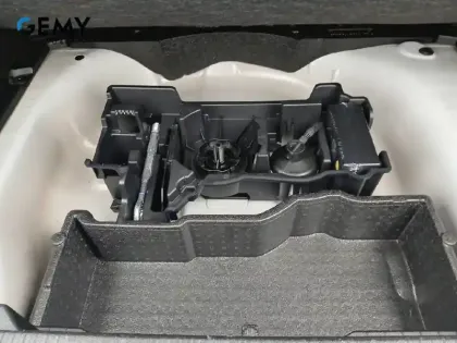 Photo 21 Peugeot 2008  PureTech 130 S&S EAT8