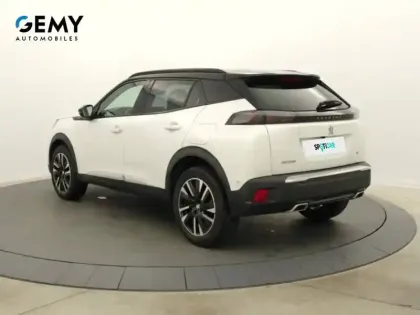 Photo 6 Peugeot 2008  PureTech 130 S&S EAT8