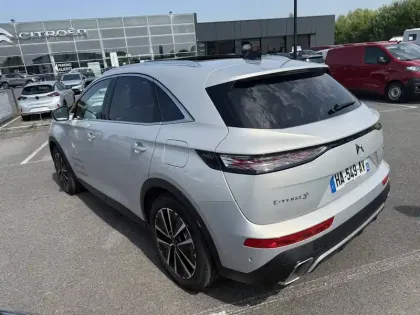 Photo 71 DS DS 7  Hybride Rechargeable E-Tense 300 EAT8 4x4