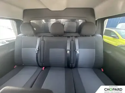 Photo 18 Peugeot Expert  CA FIXE M BLUEHDI 180 S&S EAT8