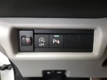 Photo 16 Suzuki Swift  1.2 Dualjet Hybrid