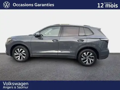 Photo 8 Volkswagen Tiguan  1.5 eTSI 131ch DSG7