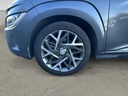 Photo 8 Hyundai Kona  1.6 GDi Hybrid