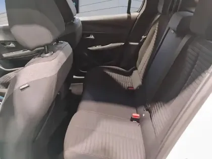 Photo 22 Peugeot 208  BlueHDi 100 S&S BVM6 Active Pack