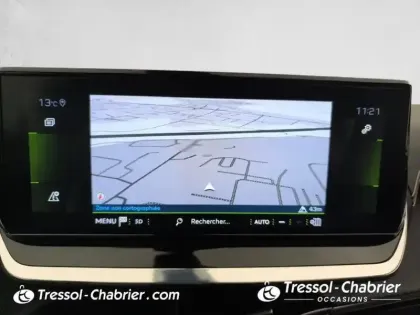 Photo 21 Peugeot 2008  BlueHDi 130 S&S EAT8 GT