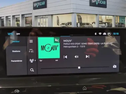 Photo 10 Citroën C4 e- 136 ch autonomie standard  Automatique Plus