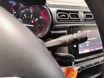 Photo 17 Citroën C3  PureTech 83 S&S BVM5 C-Series