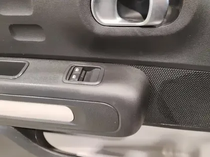 Photo 19 Citroën C3  PureTech 83 S&S BVM5 C-Series