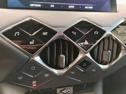 Photo 12 DS DS 3 DS3 Crossback BlueHDi 130 EAT8 Grand Chic