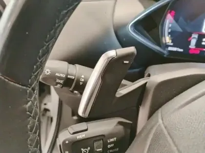 Photo 16 DS DS 3 DS3 Crossback BlueHDi 130 EAT8 Grand Chic