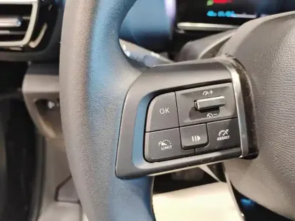 Photo 18 Citroën C4 e- 136 ch autonomie standard  Automatique Plus