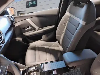 Photo 8 Citroën C4 e- 136 ch autonomie standard  Automatique Plus