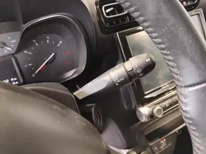 Photo 17 Citroën C3 Aircross  PureTech 130 S&S EAT6 C-Series