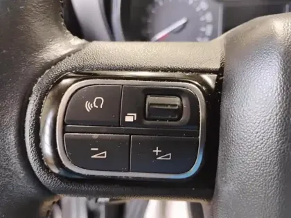 Photo 18 Citroën C3 Aircross  PureTech 130 S&S EAT6 C-Series