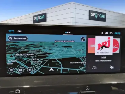 Photo 21 Citroën C4 e- 136 ch autonomie standard  Automatique Plus