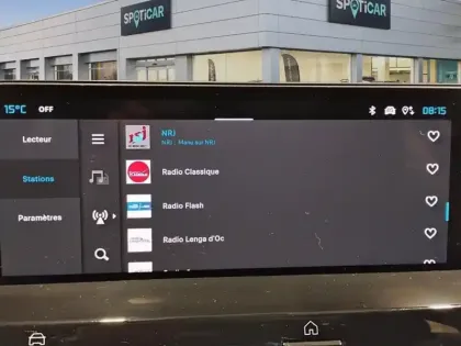 Photo 10 Citroën C4 e- 136 ch autonomie standard  Automatique Plus