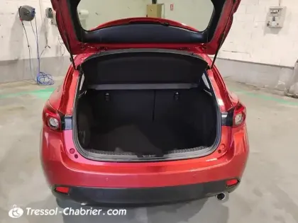 Photo 7 Mazda Mazda3  1.5L SKYACTIV-D 105 ch Dynamique