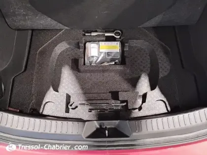 Photo 26 Mazda Mazda3  1.5L SKYACTIV-D 105 ch Dynamique