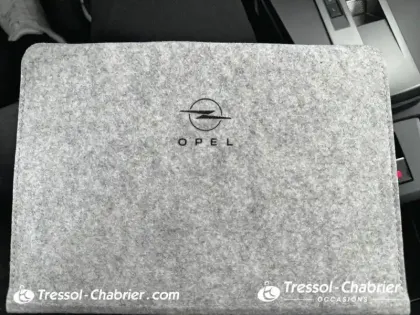 Photo 15 Opel Frontera  1.2 Turbo Hybrid 100 ch e-DCT6 Edition